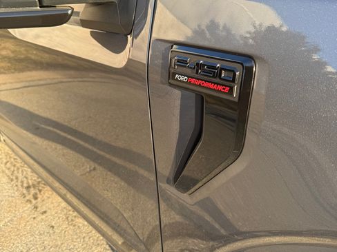 Used 2023 Ford F150 XL w/ Trailer Tow Package image 10