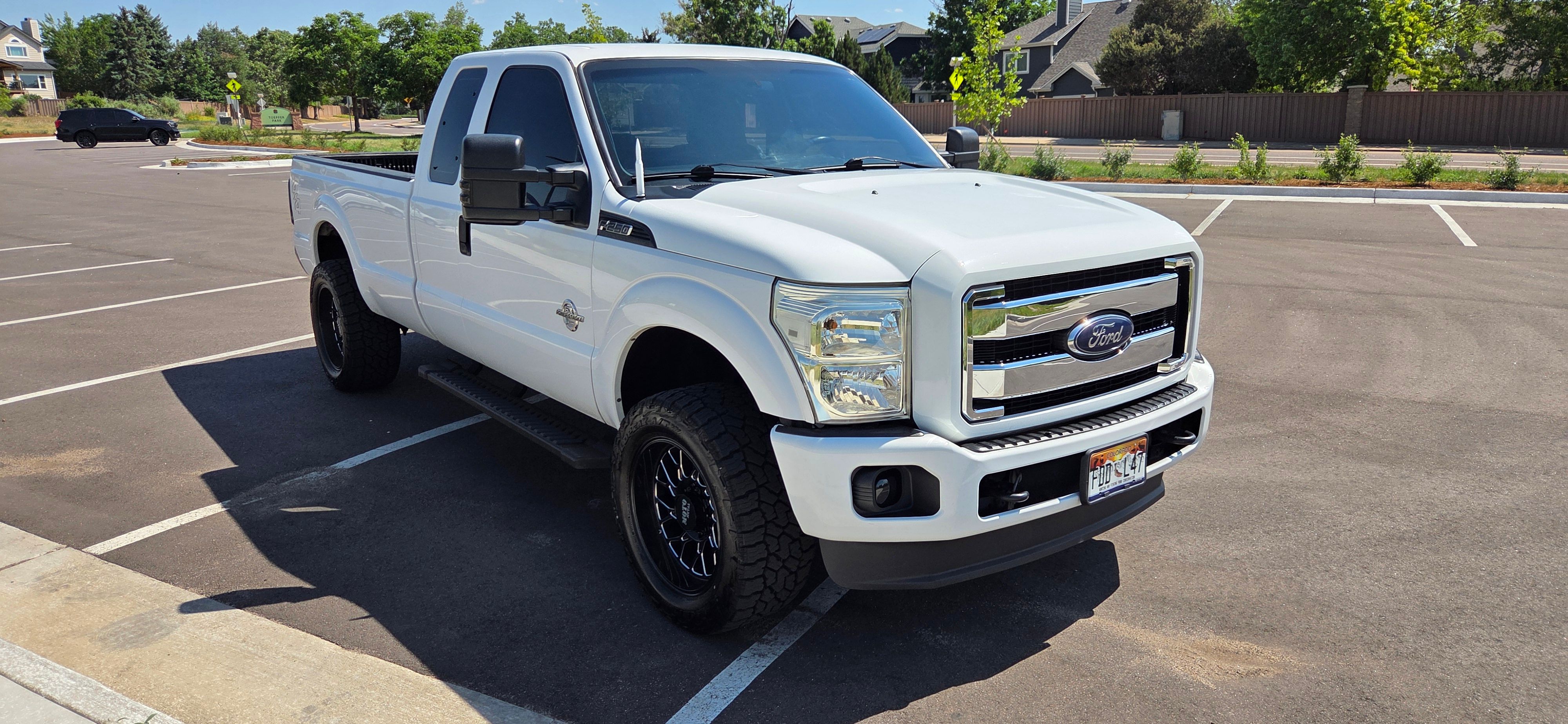 Used 2015 Ford F250 XL w/ Power Equipment Group AWD/4WD image 2