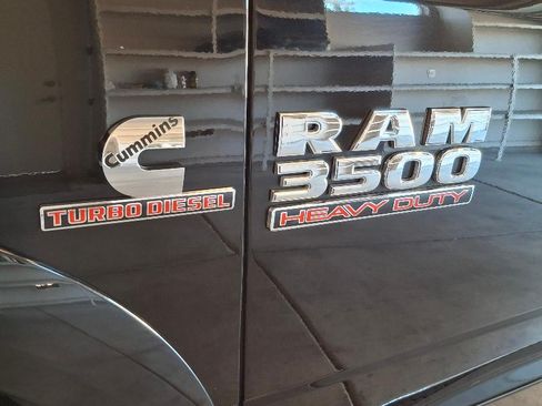 Used 2016 RAM 3500 Laramie image 11