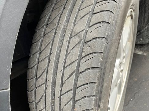 Used 2010 Volvo XC70 3.2 image 12