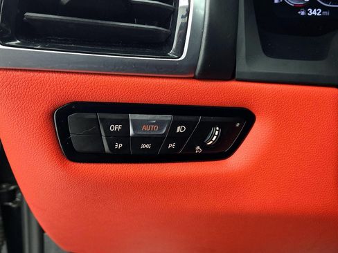 Used 2019 BMW M850i xDrive Coupe image 16