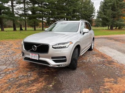 Used 2016 Volvo XC90 T6 Momentum w/ Momentum Plus Package