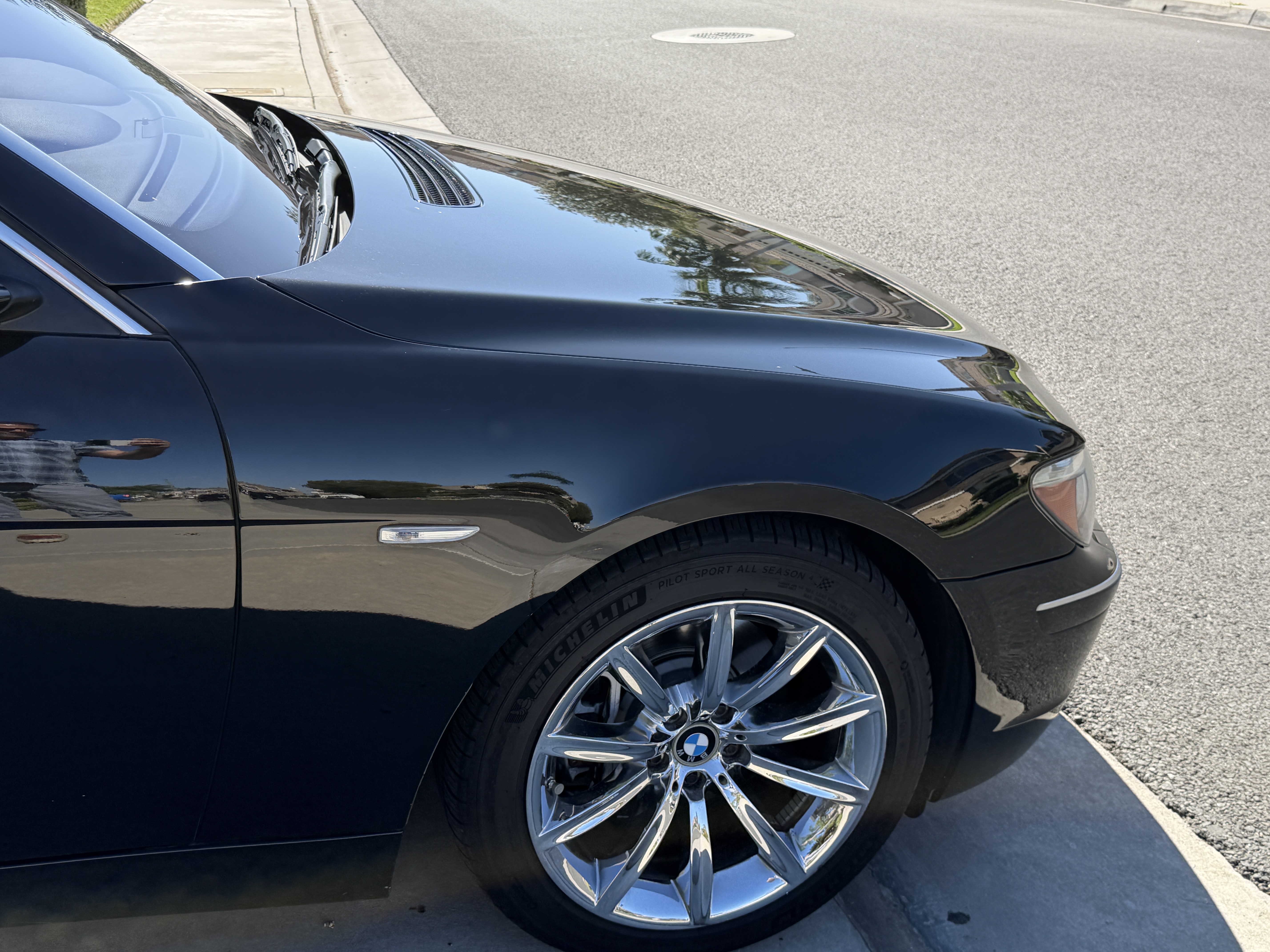 Used 2007 BMW 750Li RWD image 6