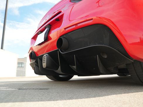 Used 2018 Ferrari 488 Spider RWD image 23