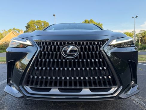 Used 2024 Lexus NX 350 AWD w/ Vision Package image 5