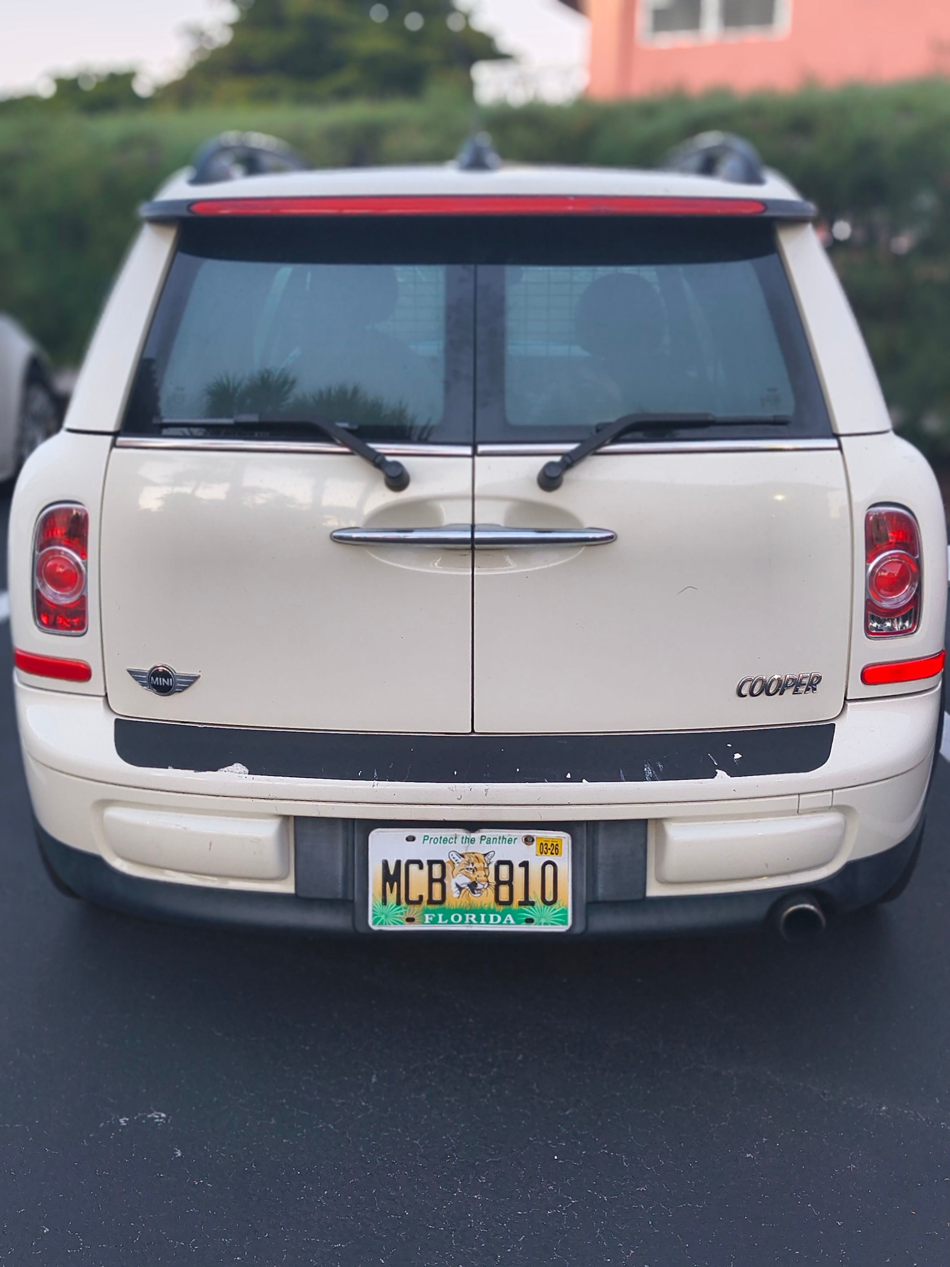 Used 2013 MINI Cooper Clubman FWD image 14