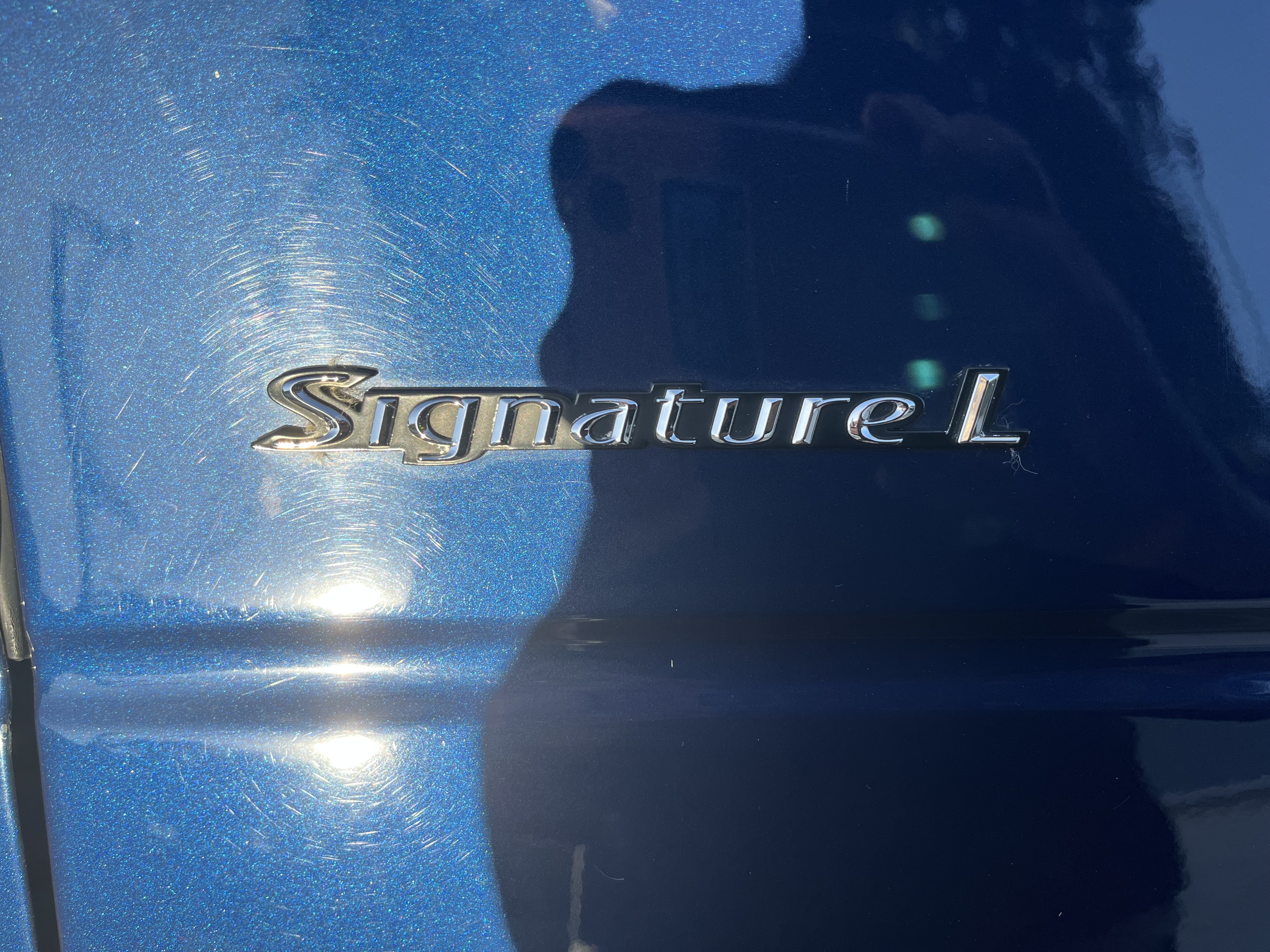 Used 2009 Lincoln Town Car Signature L RWD image 2