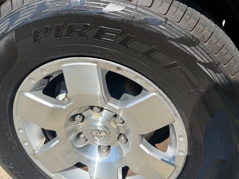 Used 2007 Toyota FJ Cruiser 2WD image 15