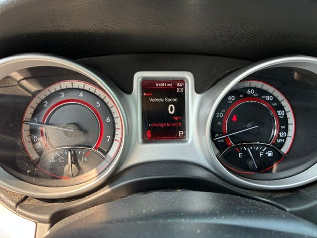 Used 2016 Dodge Journey SXT w/ Comfort/Convenience Group FWD image 6