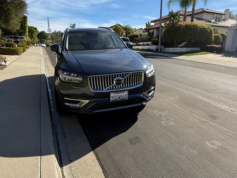 Used 2022 Volvo XC90 T8 Inscription Expression image 6