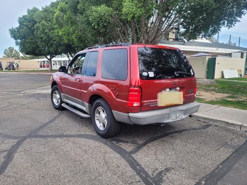 Used 2003 Ford Explorer image 4