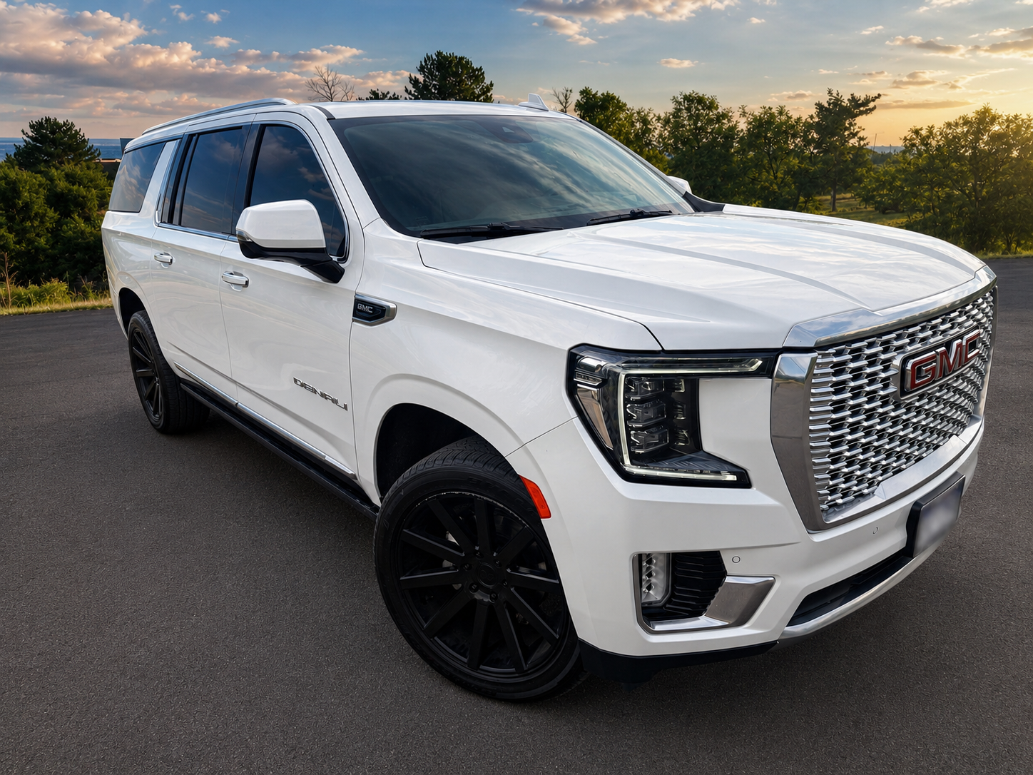 Used 2023 GMC Yukon XL Denali w/ Max Trailering Package AWD/4WD image 6