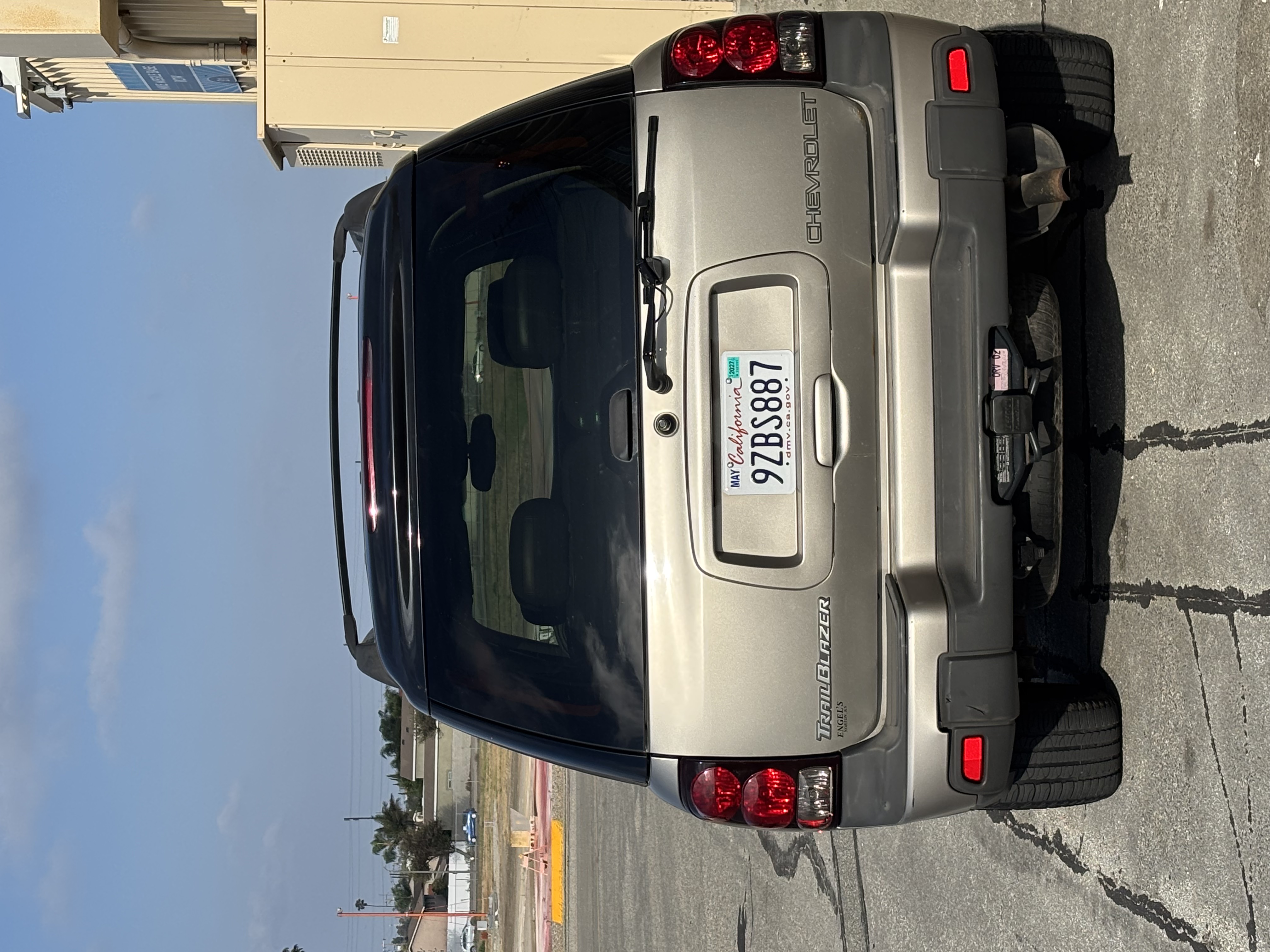 Used 2002 Chevrolet TrailBlazer LT w/ Driver Convenience Pkg AWD/4WD image 4