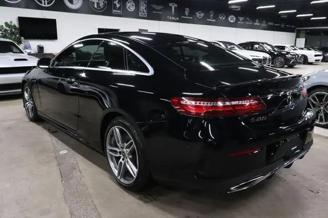 Used 2018 Mercedes-Benz E 400 4MATIC Coupe image 6