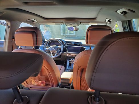 Used 2022 Audi Q3 2.0T Premium w/ Convenience Package image 20