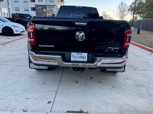 Used 2019 RAM 3500 Laramie image 9