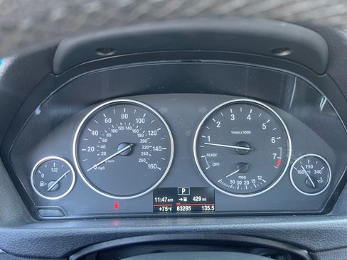 Used 2016 BMW 320i xDrive Sedan image 11