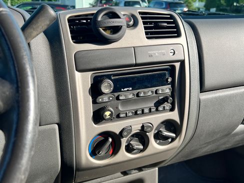 Used 2005 Chevrolet Colorado LS w/ Xtreme Appearance Package RWD image 6