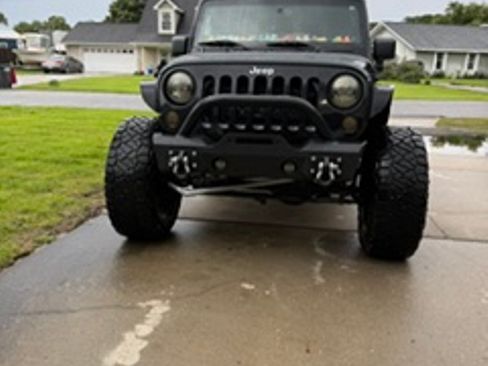 Used 2013 Jeep Wrangler Unlimited Sport AWD/4WD image 6