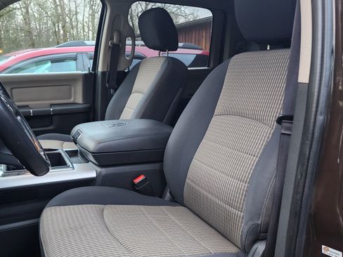 Used 2012 RAM 3500 SLT w/ Technology Group image 10