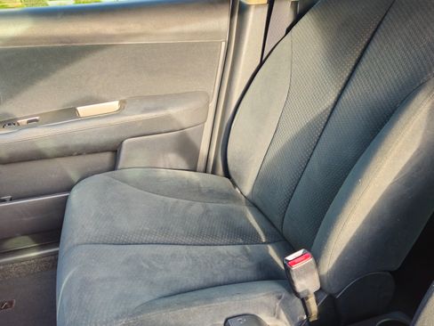 Used 2010 Nissan Versa 1.8 S w/ PWR Plus Pkg image 16