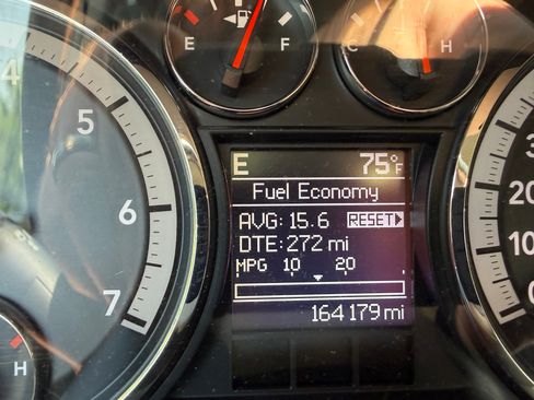 Used 2012 RAM 1500 Laramie AWD/4WD image 14