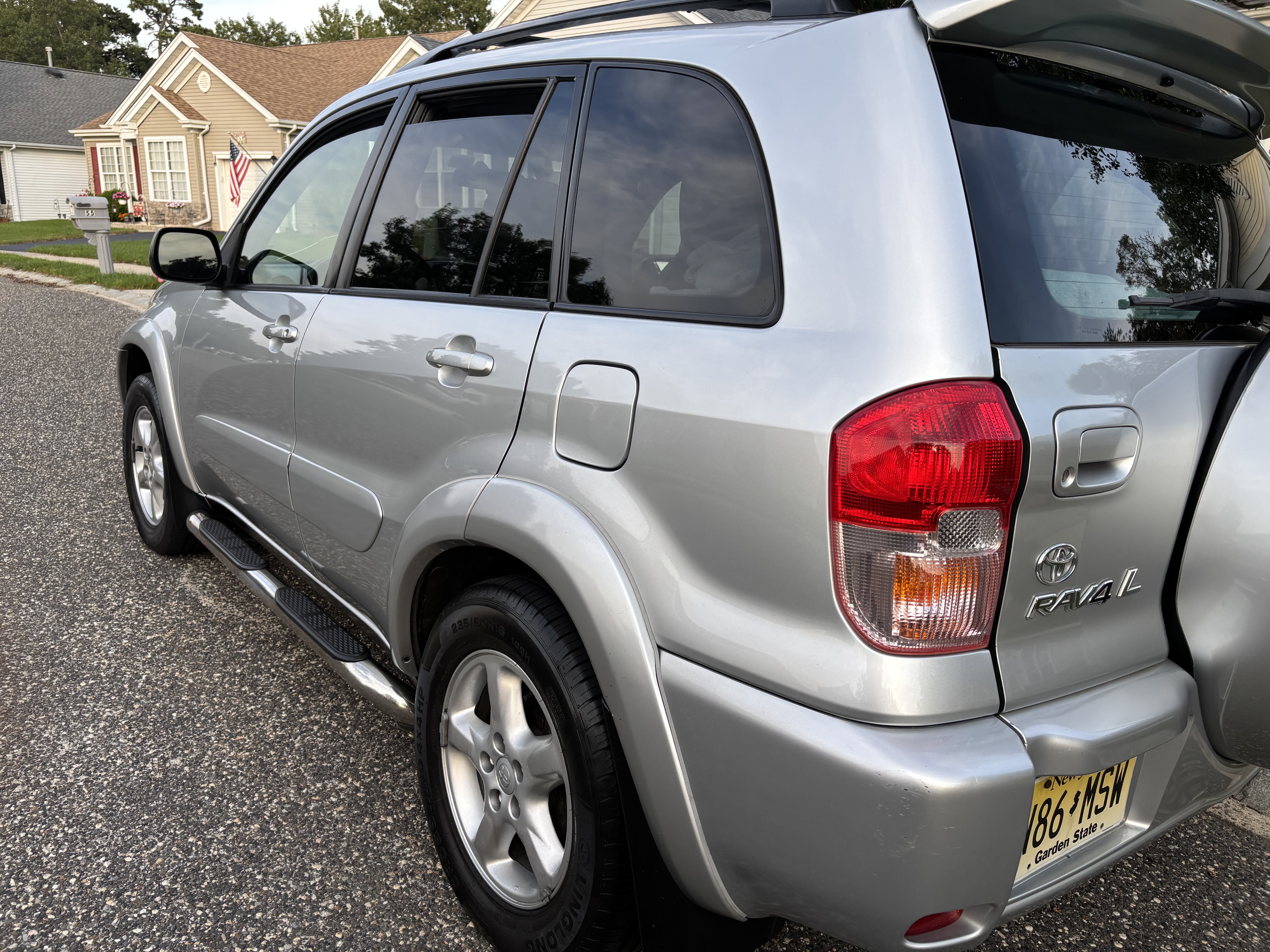 Used 2003 Toyota RAV4 4WD image 1