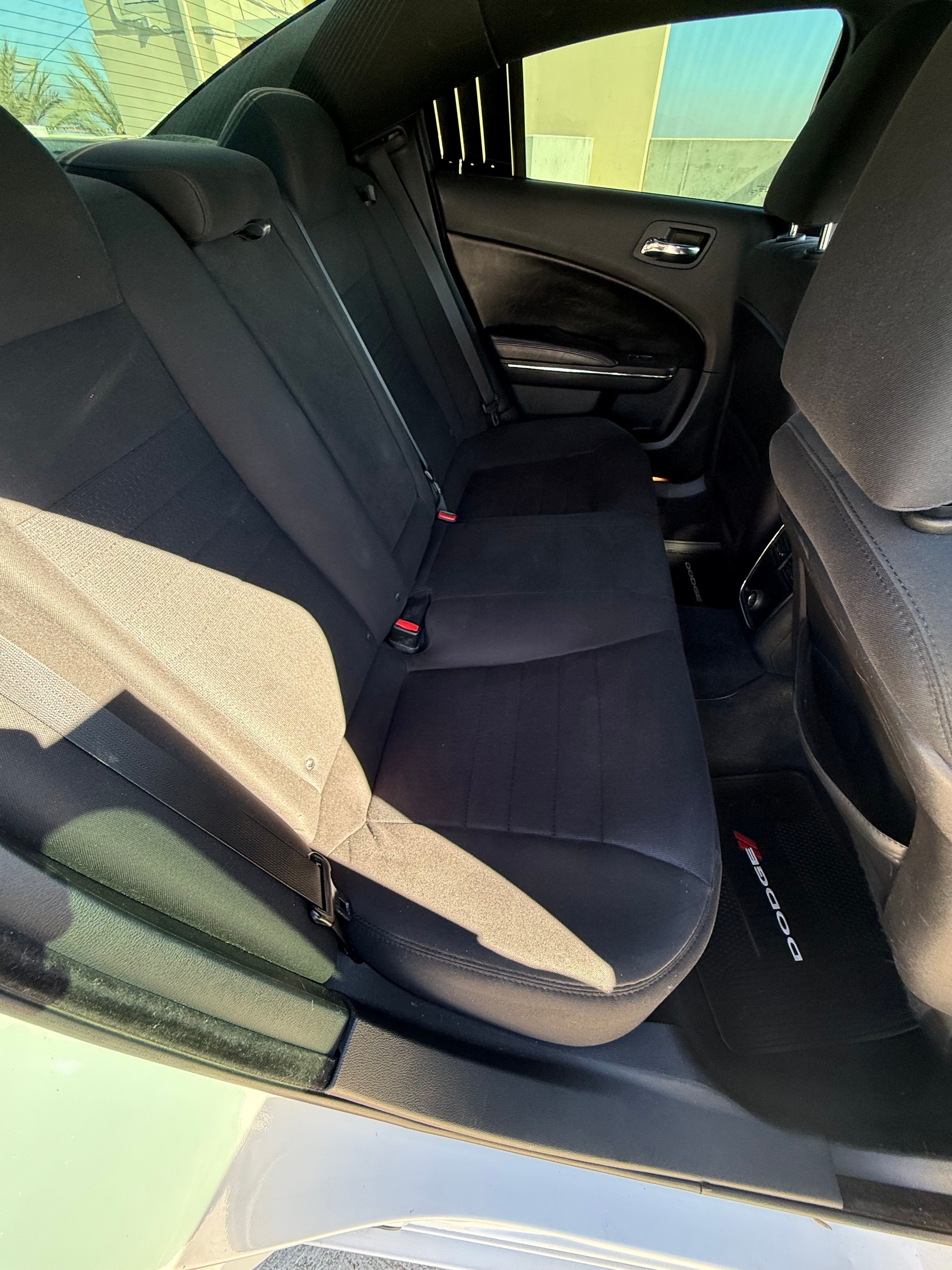 Used 2013 Dodge Charger SE w/ Sport Appearance Group RWD image 11
