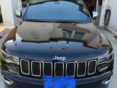 Used 2020 Jeep Grand Cherokee Limited w/ Premium Lighting Group image 17