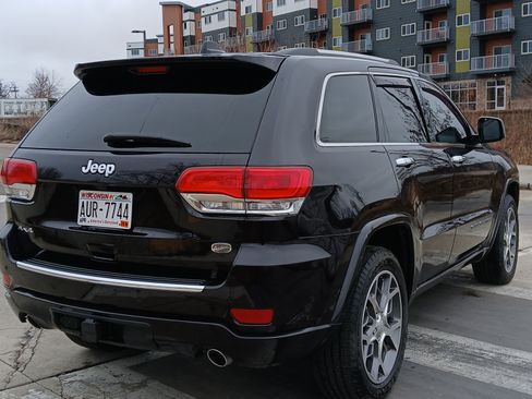 Used 2020 Jeep Grand Cherokee Overland image 6