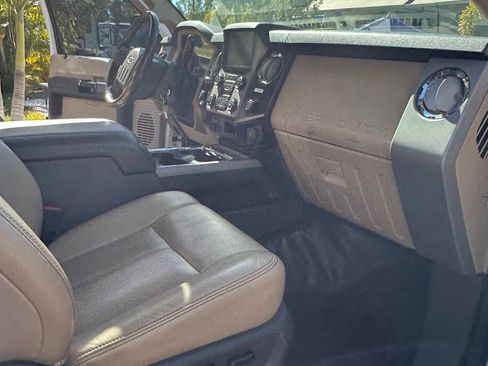 Used 2013 Ford F250 Lariat w/ Lariat Ultimate Pkg image 10