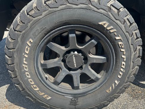 Used 2006 Toyota Tundra Darrell Waltrip Edition image 12