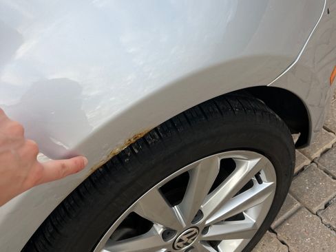 Used 2014 Volkswagen Golf TDI image 29