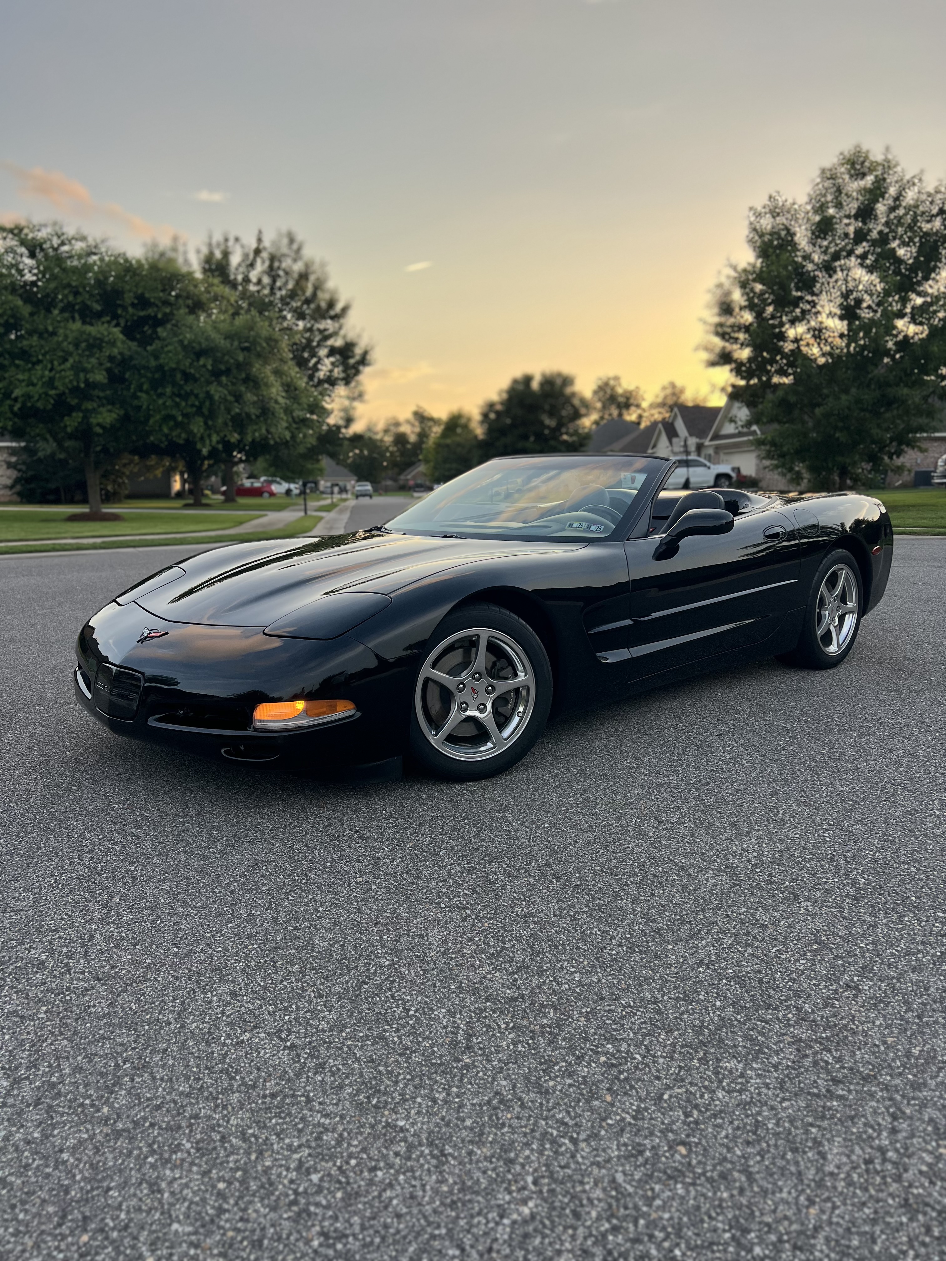 Used 2001 Chevrolet Corvette Convertible w/ Preferred Equipment Group2 RWD image 6