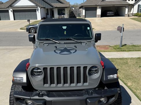 Used 2021 Jeep Wrangler Unlimited Sport image 4