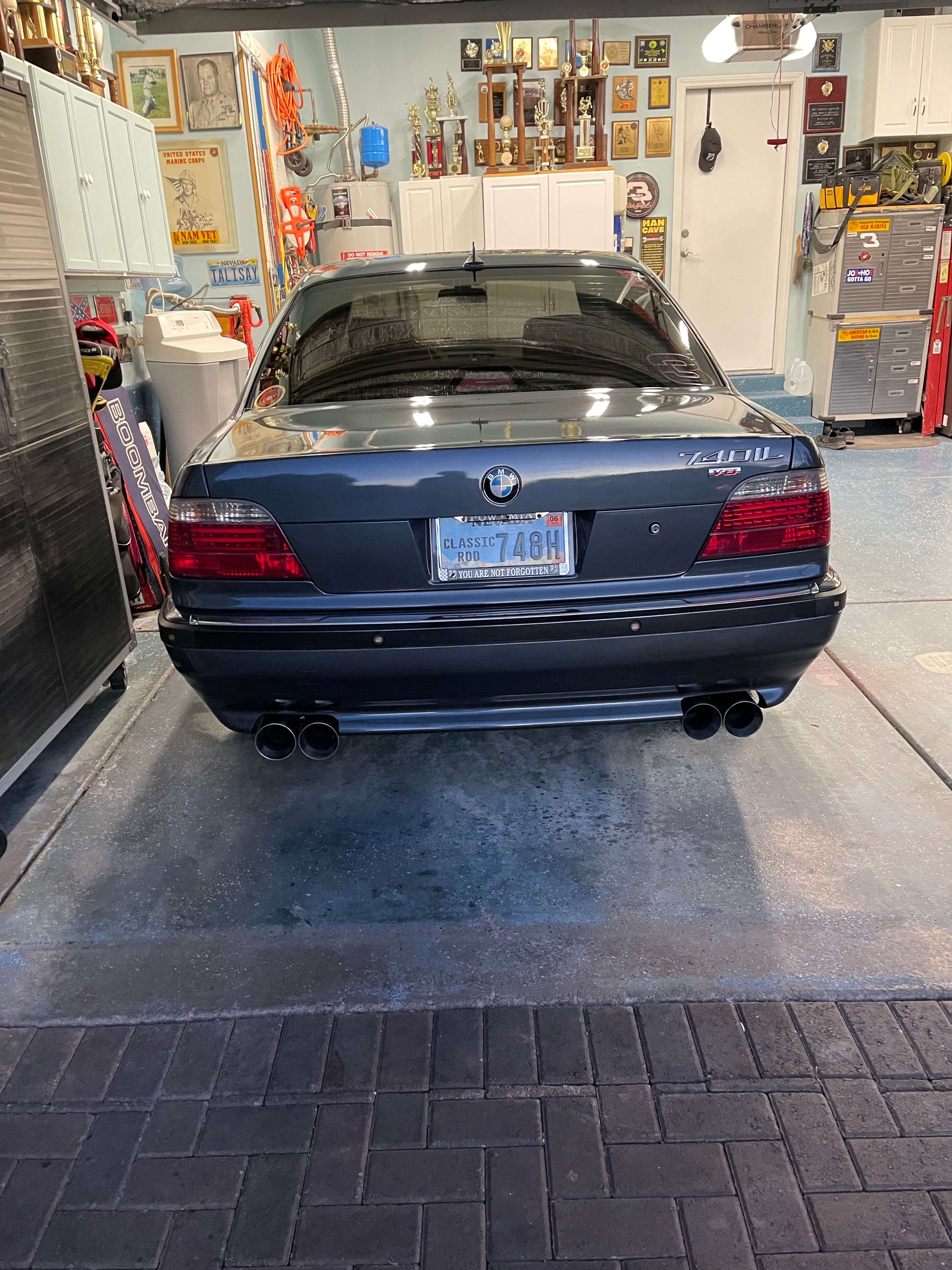 Used 2001 BMW 740iL RWD image 12