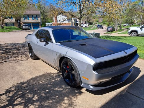 Used 2008 Dodge Challenger SRT8 image 4