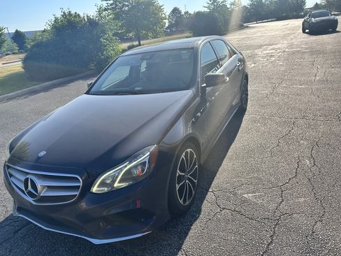Used 2014 Mercedes-Benz E 350 4MATIC Sedan image 1