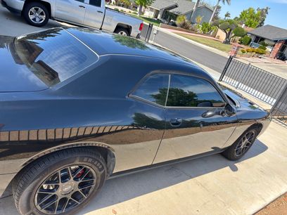 Used 2016 Dodge Challenger SXT