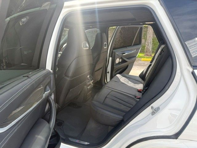 Used 2018 BMW X5 M w/ Executive Package AWD/4WD image 16