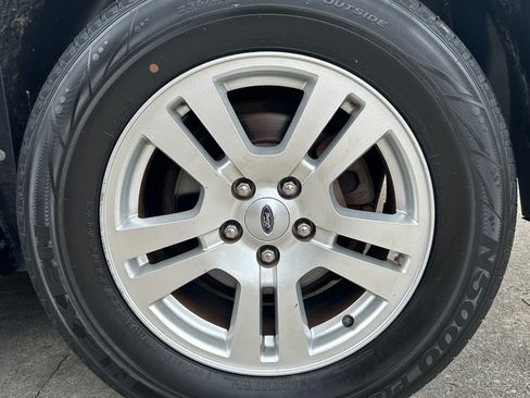 Used 2010 Ford Edge SE FWD image 11
