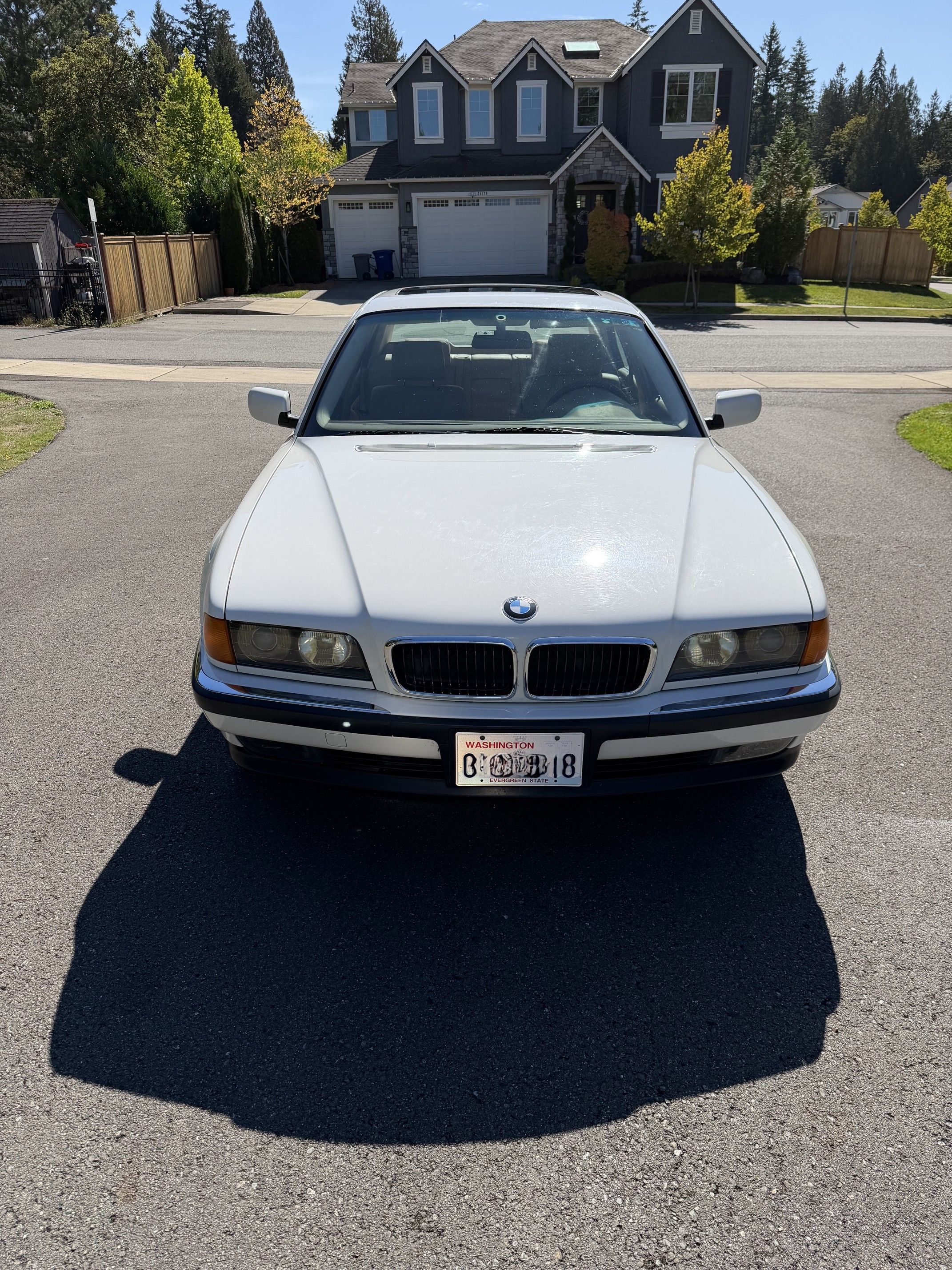 Used 1998 BMW 740i RWD image 12