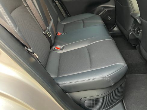 Used 2021 Toyota Venza Limited w/ Advanced Technology Package AWD/4WD image 6
