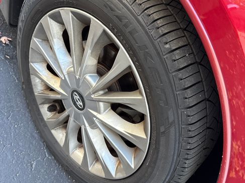 Used 2015 Hyundai Sonata Limited image 7