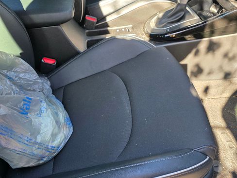 Used 2023 Kia Forte GT-Line w/ GT-Line Technology Package image 9