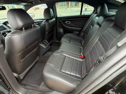 Used 2015 Ford Taurus SHO w/ Equipment Group 401A AWD/4WD image 24