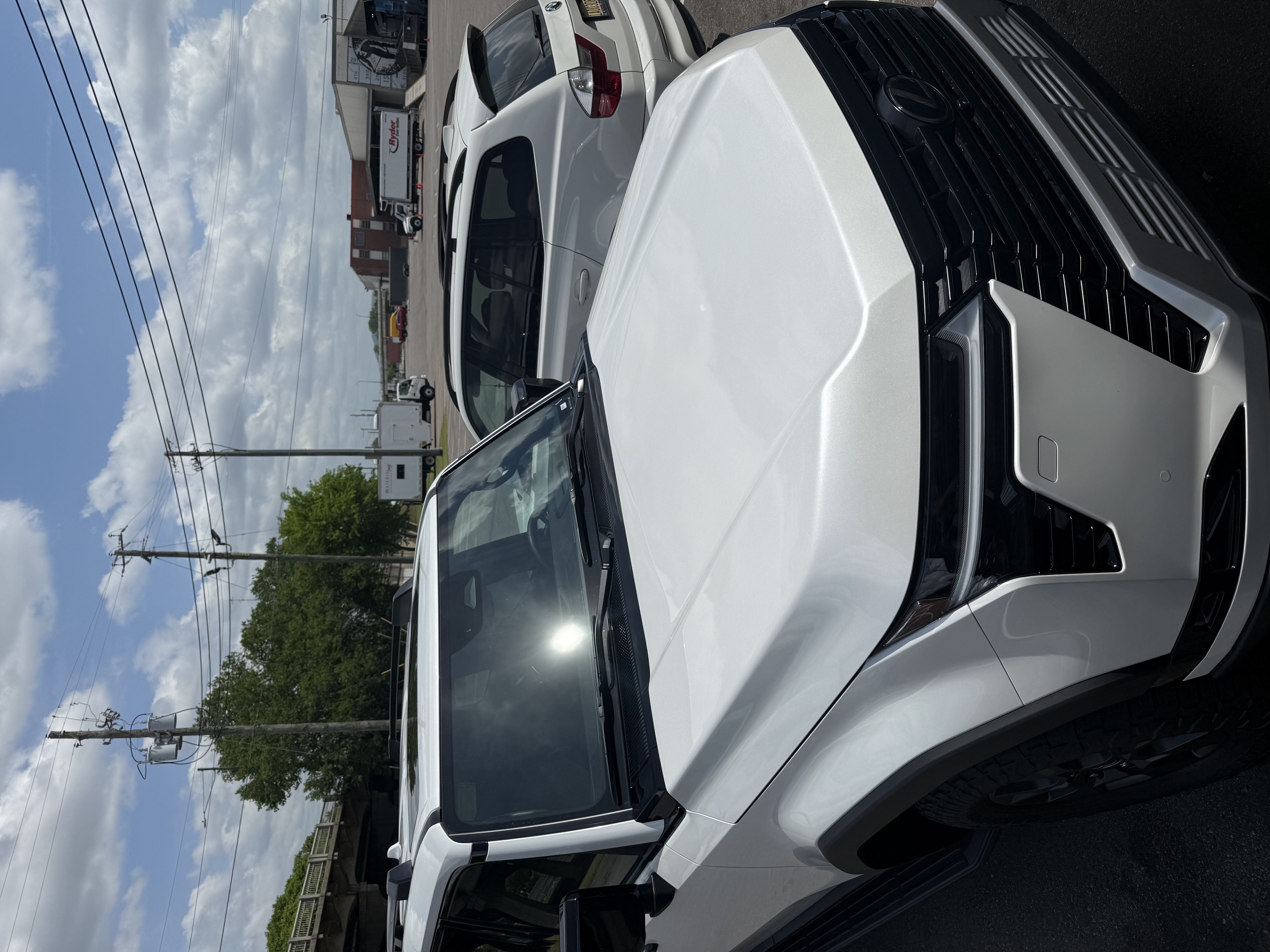 Used 2024 Lexus GX 550 AWD/4WD image 4