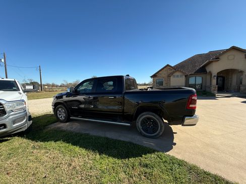 Used 2019 RAM 1500 Laramie w/ Trailer Tow Group image 2