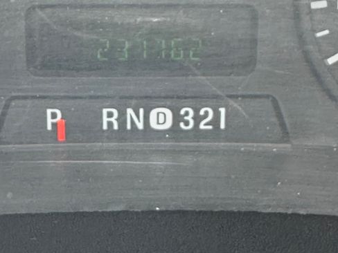 Used 2005 Ford F350 XLT AWD/4WD image 18