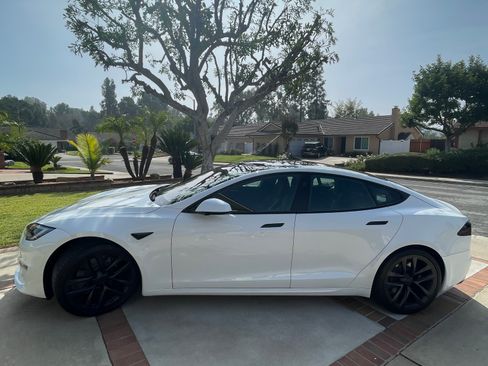 Used 2022 Tesla Model S Standard Range image 19